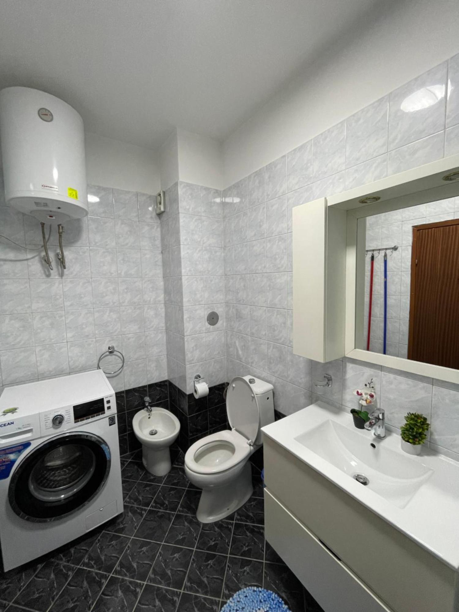 Skybase Apartment ติรานา ภายนอก รูปภาพ